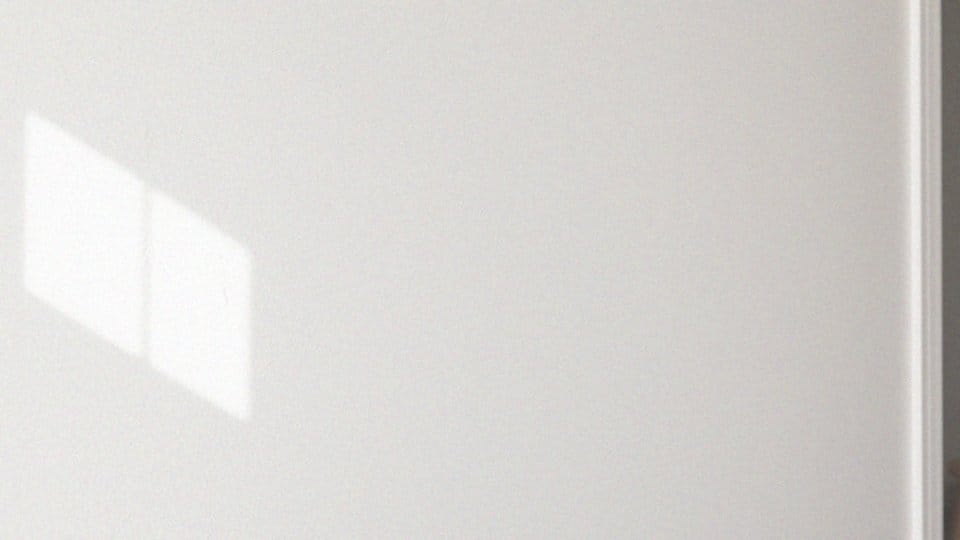 Jak dbać o gładką powierzchnię po aplikacji gładzi?