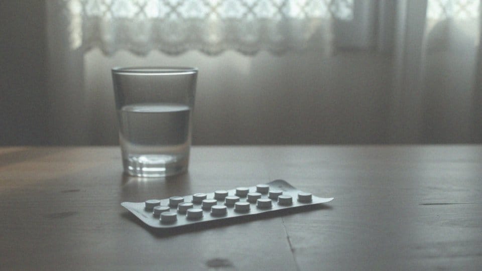 Paroksetyna skutki uboczne – co warto wiedzieć?